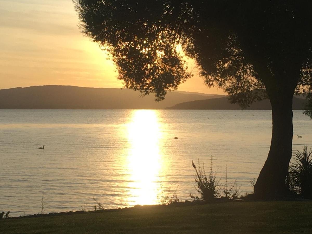 Tranquility Lakefront Rotorua Exteriör bild